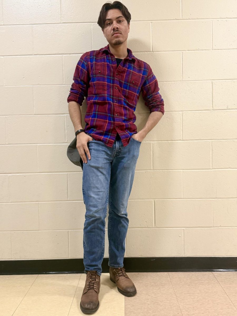 Senior Vinicius Porto serving true southern gentleman energy for Spring Spirit Week’s Country vs. Country Club Day
