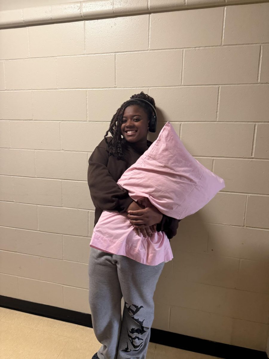 Sophomore Taisha Jean-Pierre wearing a pillow for anything but a backpack. 